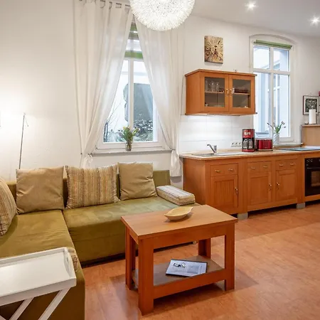 - Strandflair Und Komfort Im Herzen Von * Ostseebad Heringsdorf