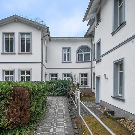 - Strandflair Und Komfort Im Herzen Von